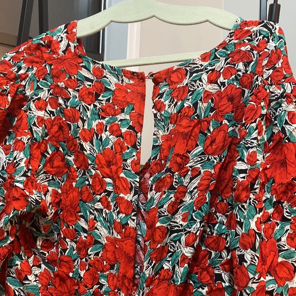 FLORAL ROSE RUCHED WRAP DRESS - Picture 5 of 7